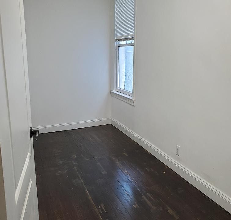 1st image of 2567 Morgan Ave #1