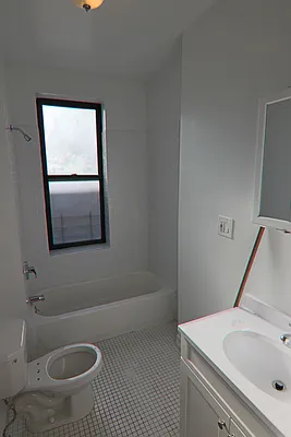 Rented by PMG Real Estate  | media 14