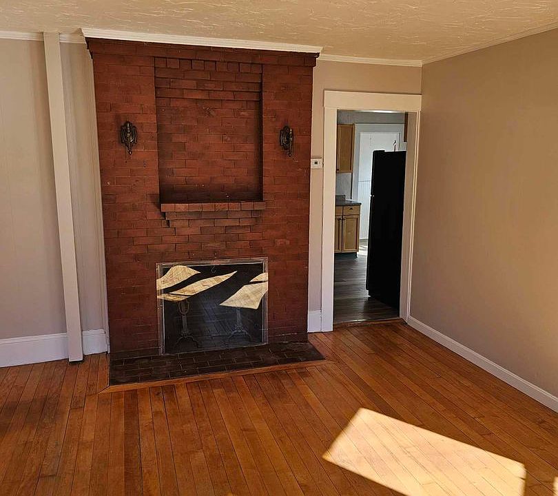 54 East Main Street 54 E Main St Ayer MA Zillow