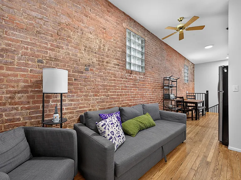 308 Madison St #4D — Photo 4