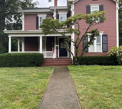 2nd image of 209 Worthington Ave