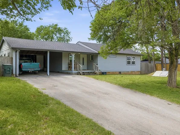 313 S Montie Ave, Pauls Valley, OK 73075