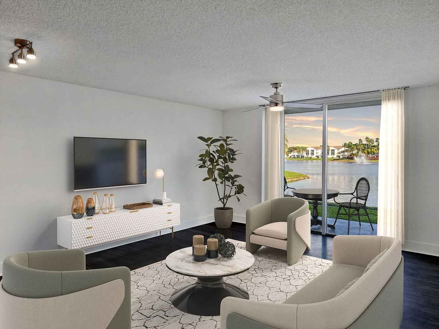 Doral West — Photo 3