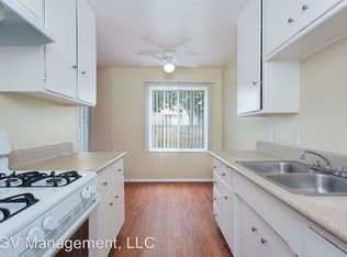 500 Orange Ave APT 14, Long Beach, CA 90802