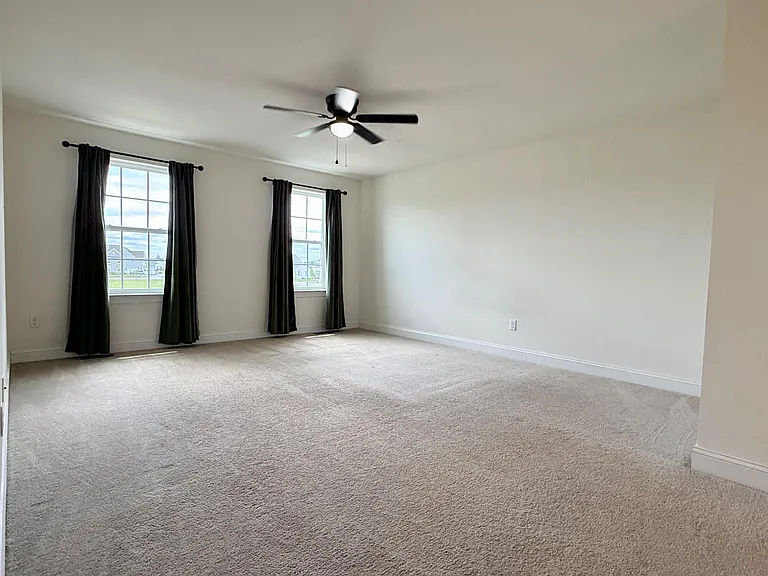 636 McCracken Dr — Photo 13