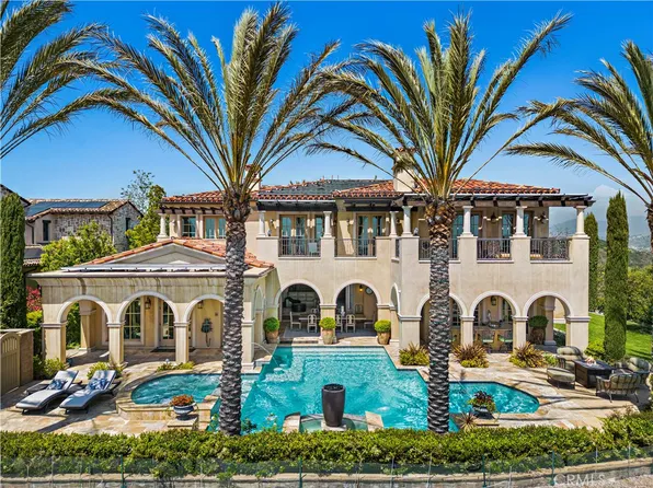20 Crespi Cir, Mission Viejo, CA 92694