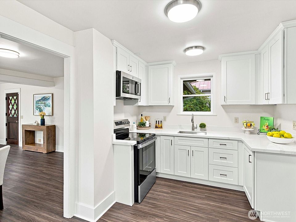 1st image of 8848 13th Avenue SW