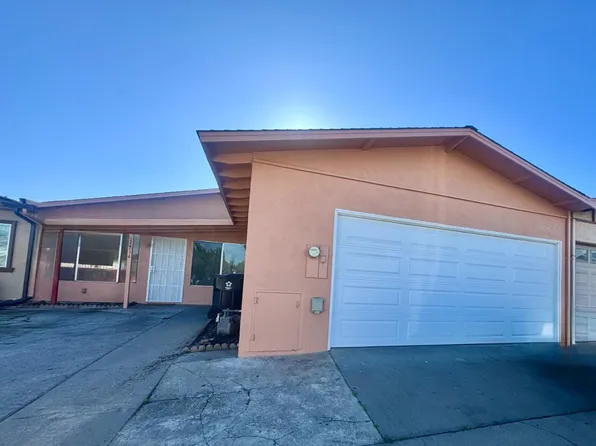 634 Yreka Dr, Salinas, CA 93906