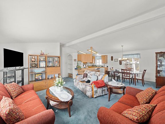 4th image of 1155 Pease Rd #433
