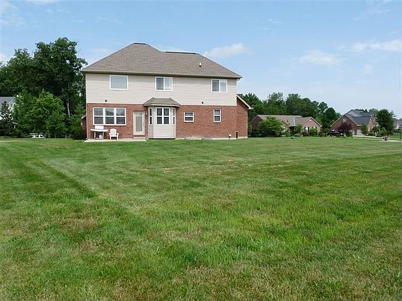 2nd image of 6772 Edgewood Dr