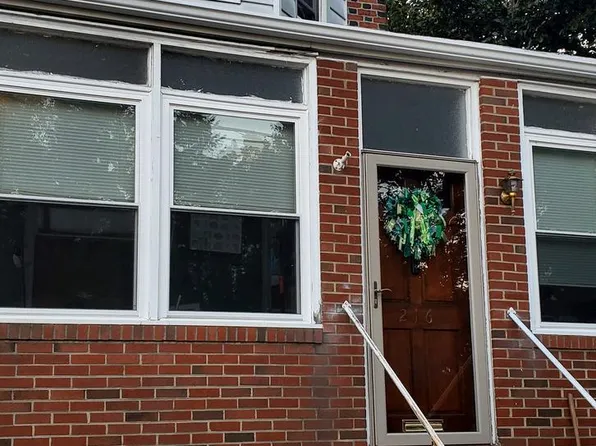 216 Staley Ave, Darby, PA 19023