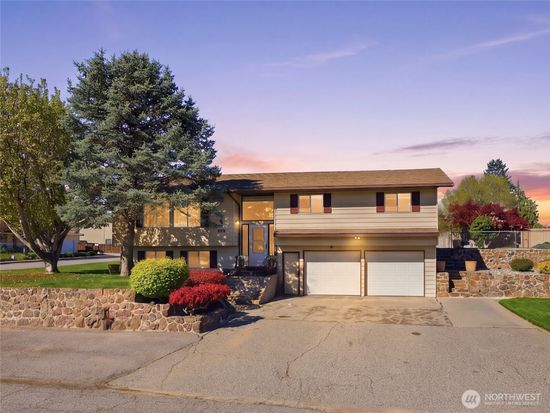 214 S Kansas Avenue, East Wenatchee, WA 98802