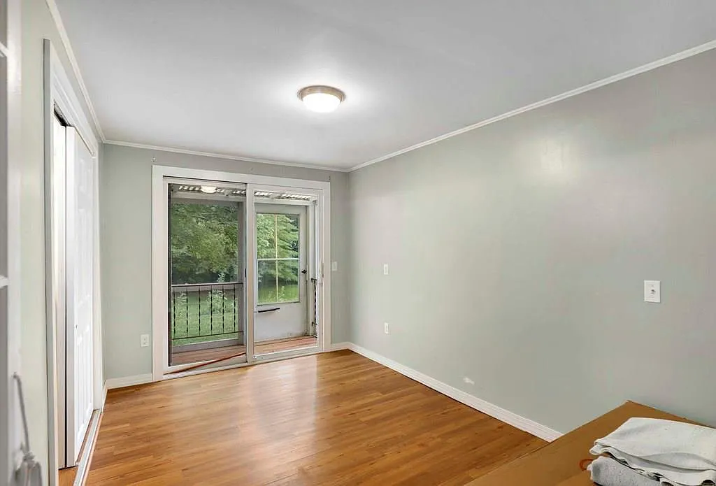 19 River Ave — Photo 4