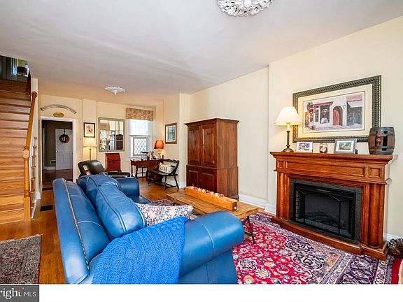 3rd image of 1221 N Tatnall St