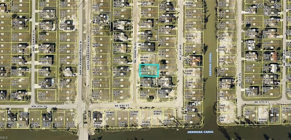 1st image of 909 NE Juanita PL