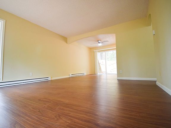 3rd image of 9425 SW Tauchman St APT H