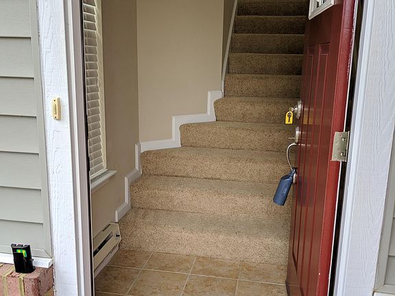 3rd image of 8260 Highland St