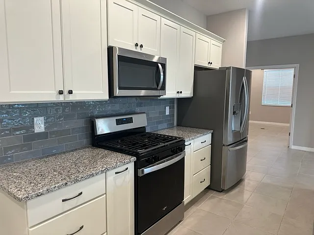 2 bed, 1746 sqft, $1,900 — Photo 4