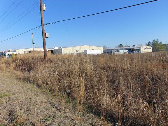 5th image of 3111 Roberson Rd