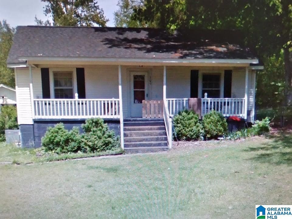 1st image of 301 Shoal Creek Trl NE