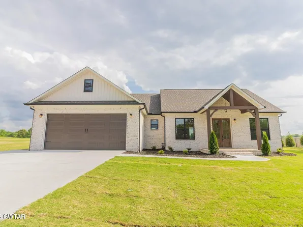 1313 Eastview Dr, Humboldt, TN 38343