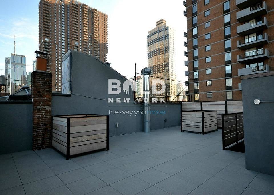 1st image of 174 Thompson St #1NR