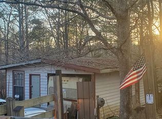 47 10th St, Ellijay, GA 30540