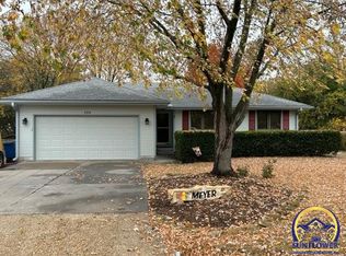 105 Ash St, Overbrook, KS 66524