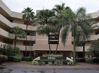 5900 Camino Del Sol APT 302, Boca Raton, FL 33433