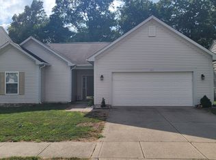 880 Flying Sun Dr, Avon, IN 46123