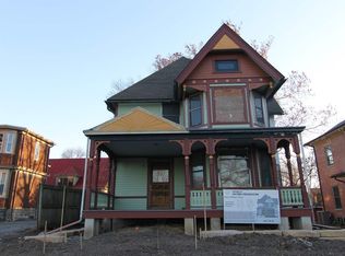 623 E College St, Iowa City, IA 52240
