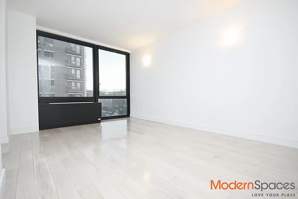 Rented by Modern Spaces | media 10