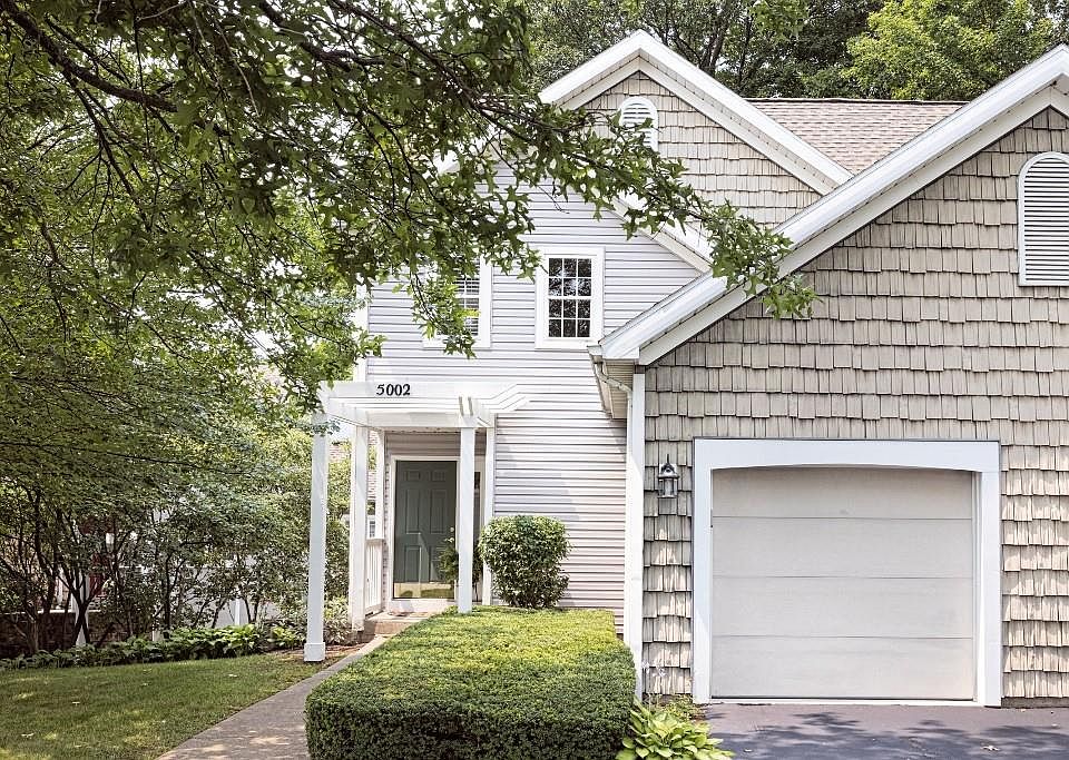 1st image of 5002 N Oakridge Cir