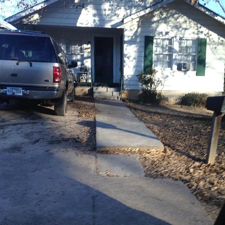 1st image of 1422 Garland Ave