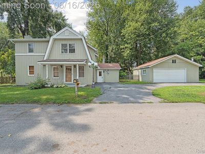 4539 N 5th St, Luna Pier, MI, 48157