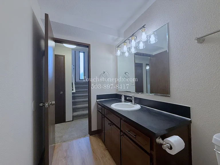 120 SE 176th Pl — Photo 5