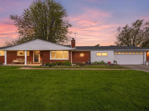 46891 Roselane Dr, New Baltimore, MI 48047