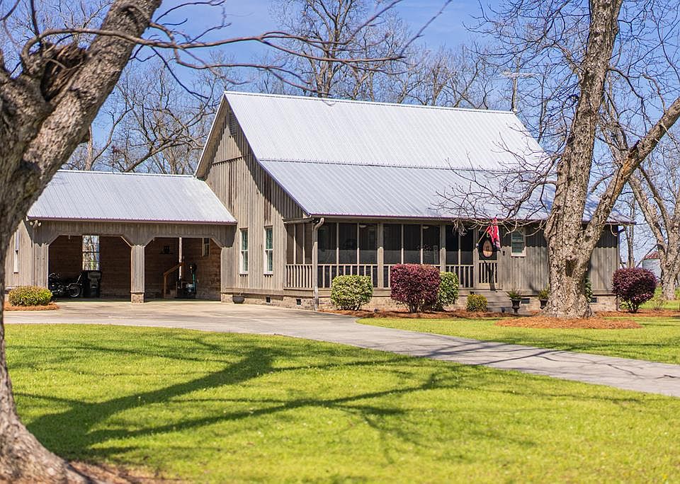 1st image of 5200 Percy Hatcher Rd