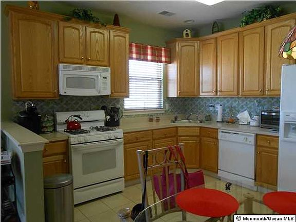 5th image of 25 Morningside Ct