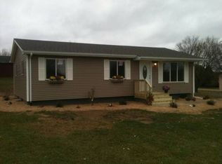 4432 Huckleberry Cir, Columbiaville, MI 48421