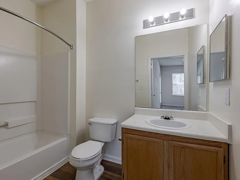 The Waterway Apartment Homes — Photo 10