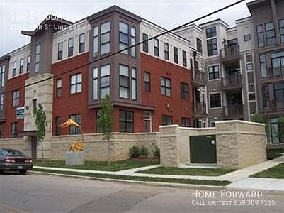 1st image of 220 Cedar St Unit 305-1