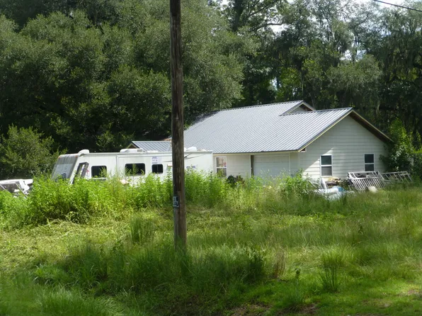 5910 Beverly St, Savannah, GA 31405