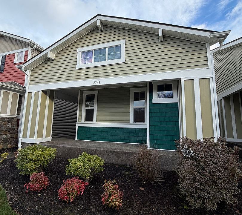 1st image of 4244 Edgewater Blvd NE
