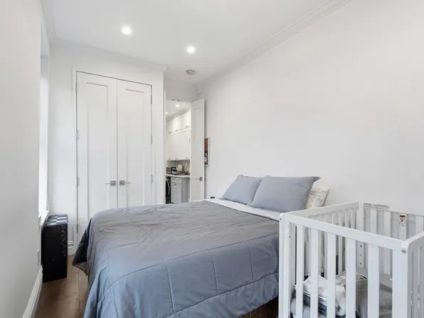 453 West 54th Street image 9 of 16