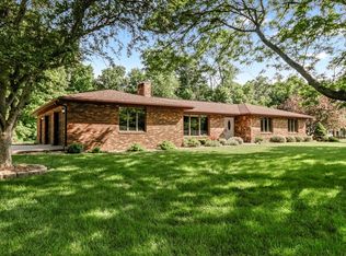 6 Maple Leaf Ln, Washington, IL 61571
