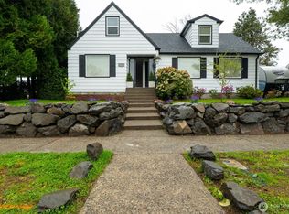 6630 S Warner Street, Tacoma, WA