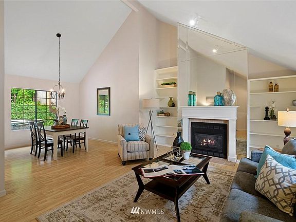2nd image of 2445 NW Oakcrest Dr