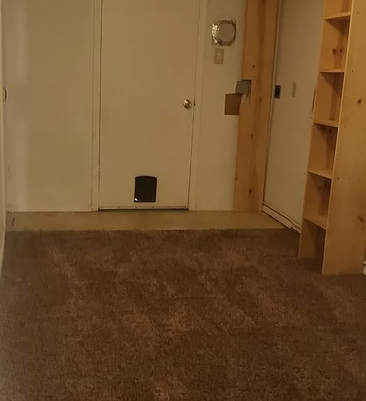 2 bedroom 1 bath lower unit-Cheney Available for a September 10th Move In!! — Photo 8