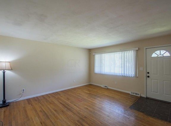 5th image of 3123 Caralee Dr